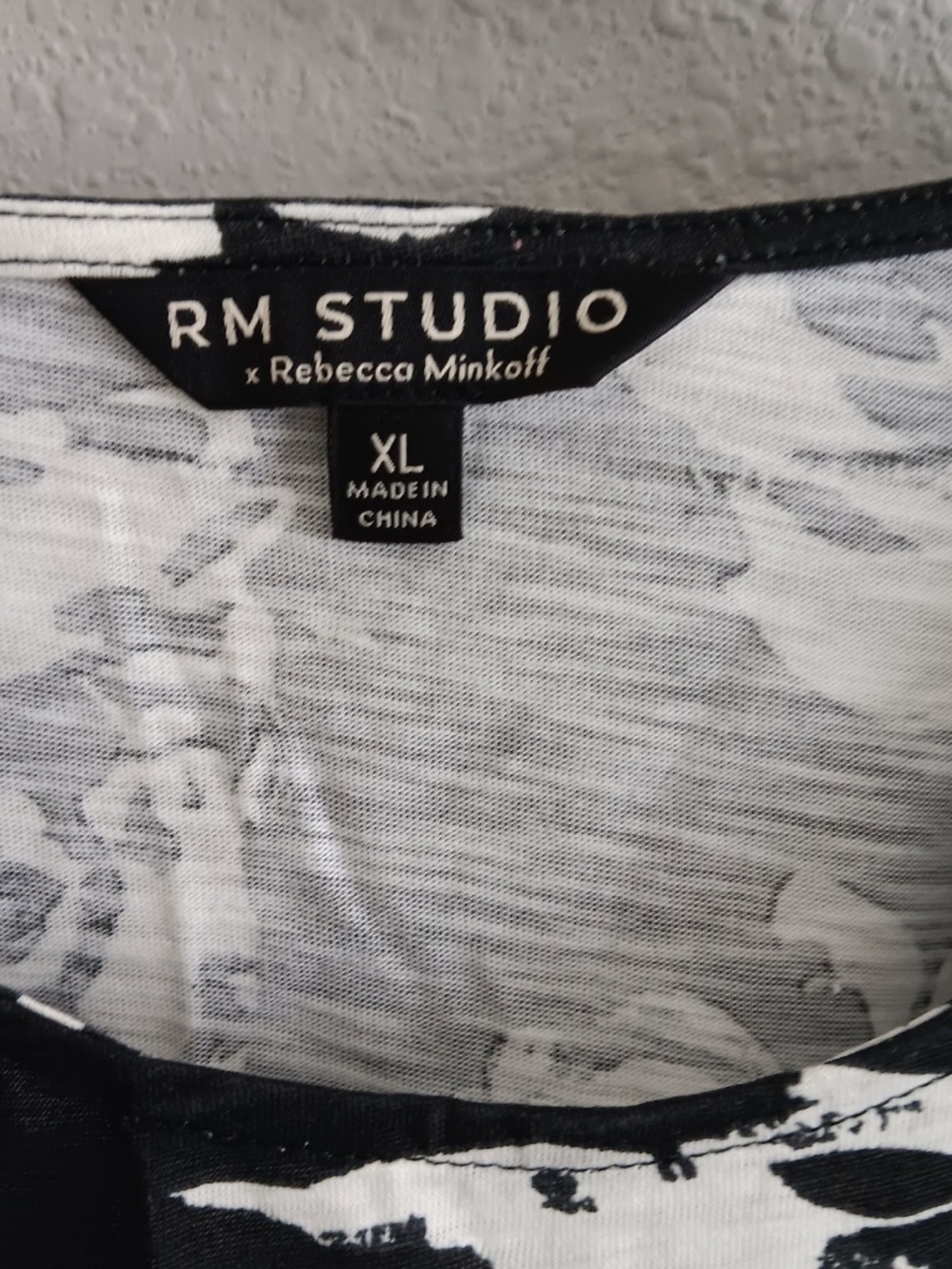 RM Studio x Rebecca Minkoff Cotton Modal Flutter Sly Knit Top, Black sz XL a7251 - Picture 3 of 3